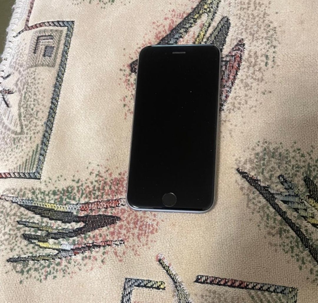 IPhone 6 s в отл сост
