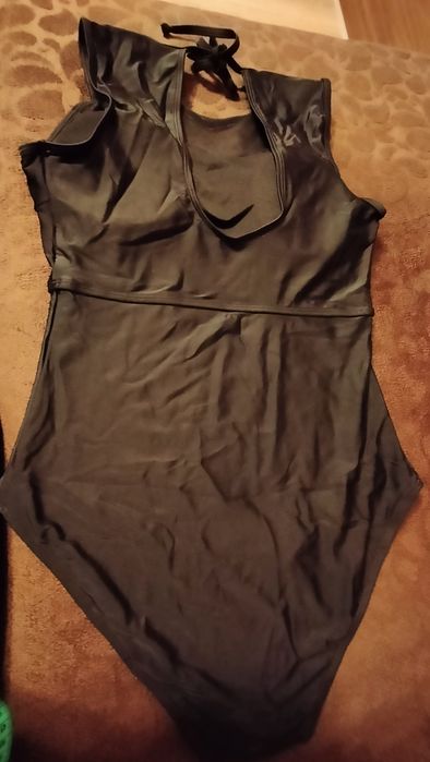 Дамски бански размер L, НОВ.