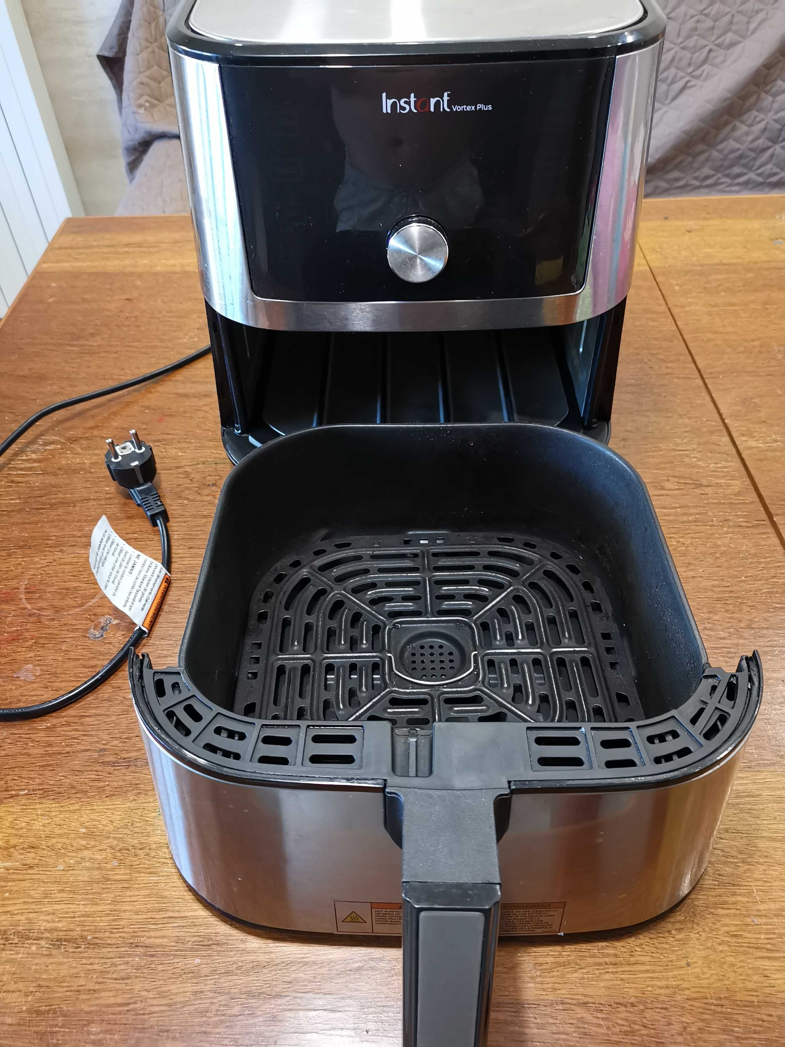 Instant Vortex Plus Air Fryer 5.7L