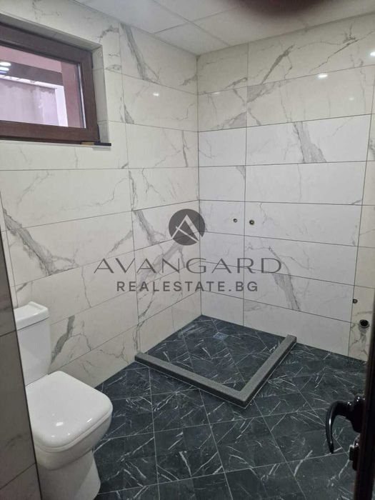 Продава се Къща в Пловдив, Остромила - 162 кв.м за 2328 €/кв.м - Снимка #8