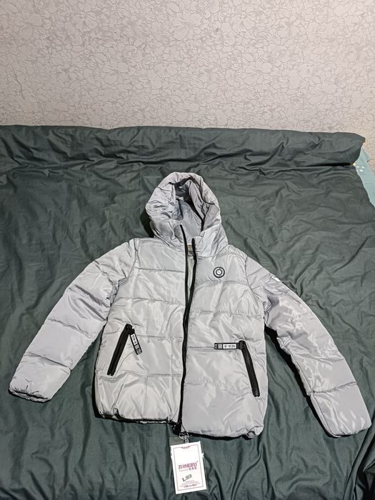 Зимняя женская куртка новая