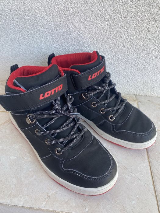 Спортни обувки Lotto