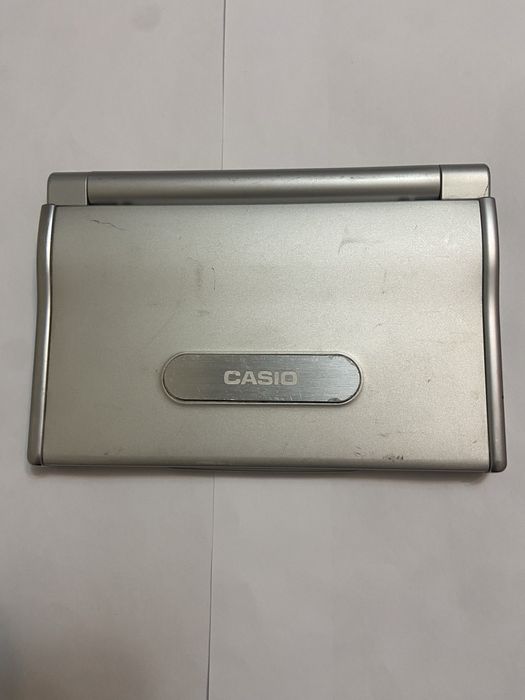 Traducator Casio Casio EW G2200 Translator , dictionar German Englez