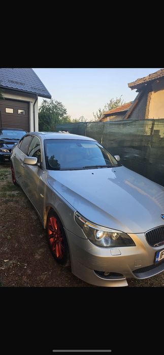 Vând bmw e60 520i