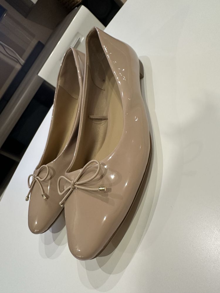 H&M Обувки тип пантофки 40