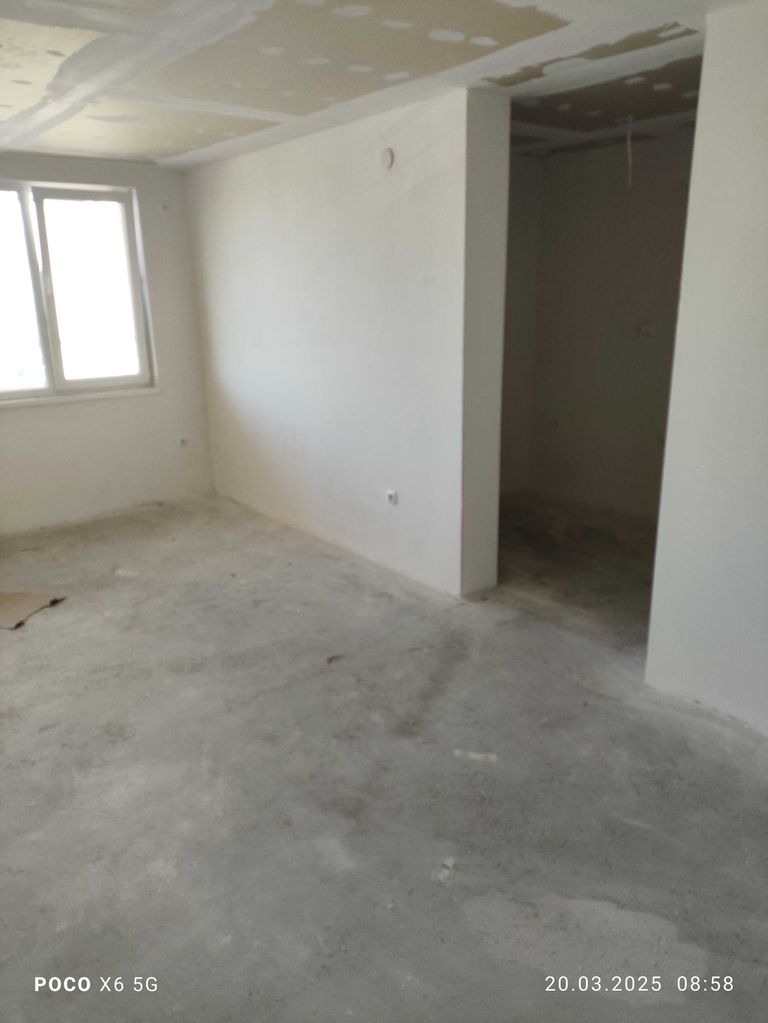 Продава се Тристаен апартамент в Стара Загора, Самара 3 - 112 кв.м за 1224 €/кв.м - Снимка #3