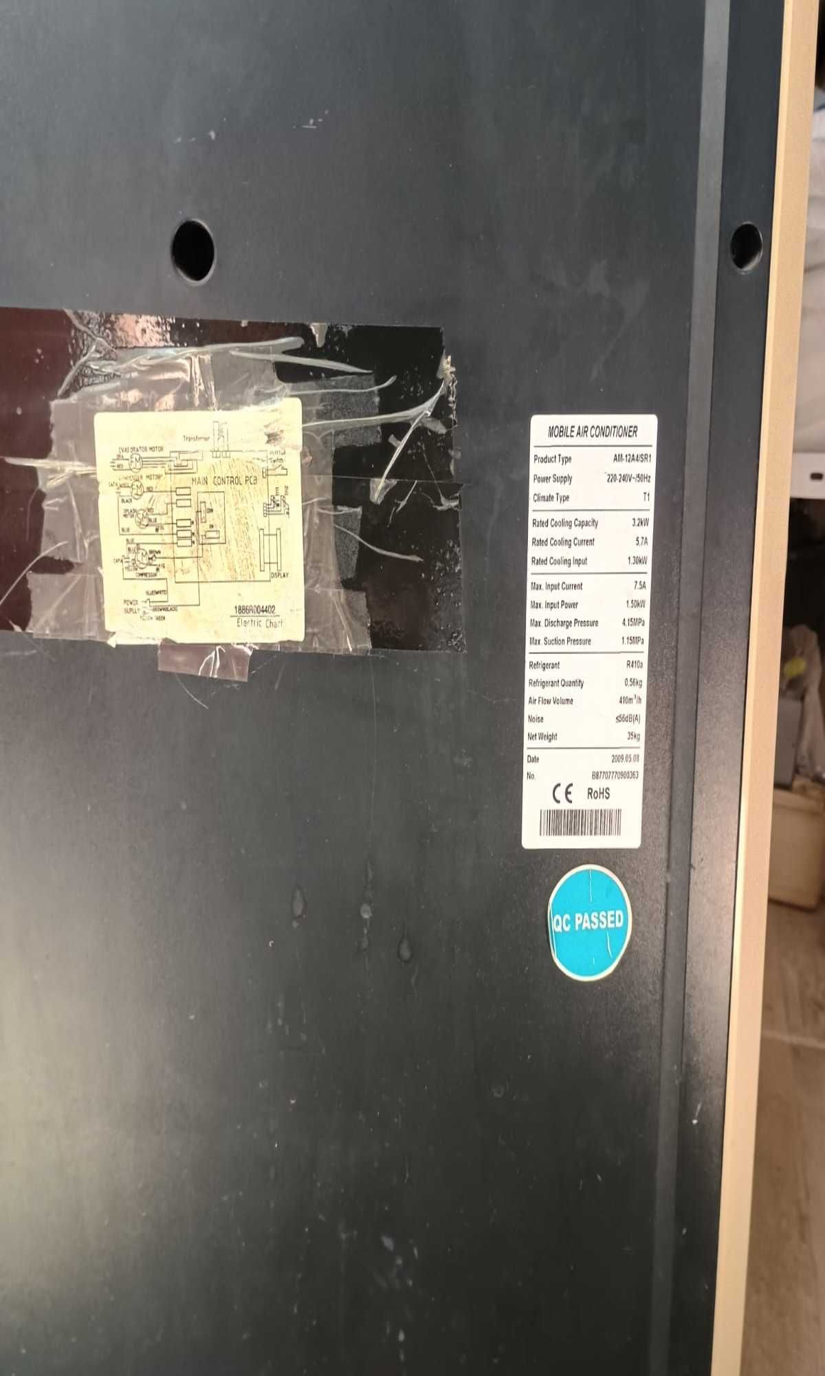 Vand aer conditionat portabil AUX 9000 BTU