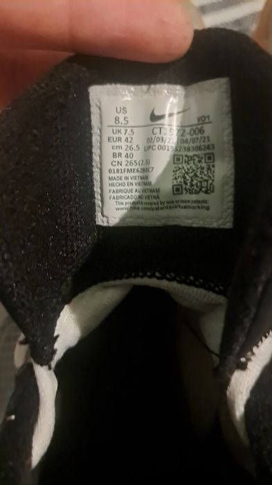 Nike  42 alb.neagrã