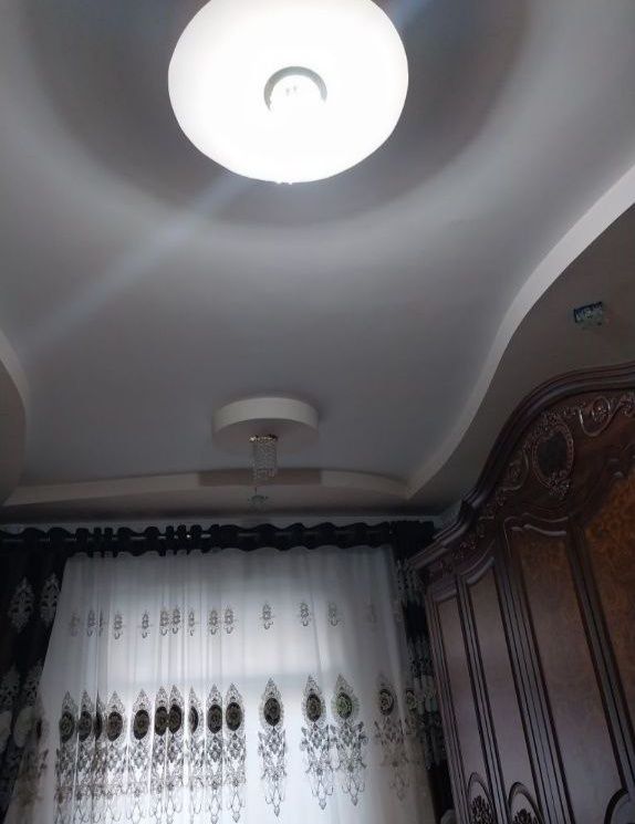 Срочно продаю 5 комнатную квартиру Янгихаёт Дустлик 2