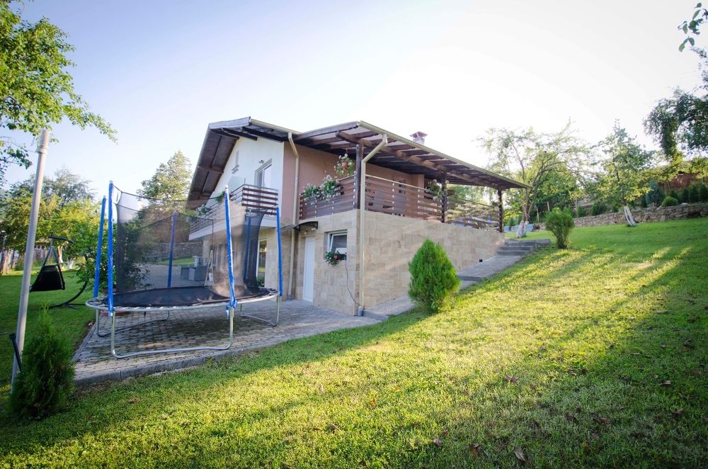 Къща за гости в Еленският Балкан