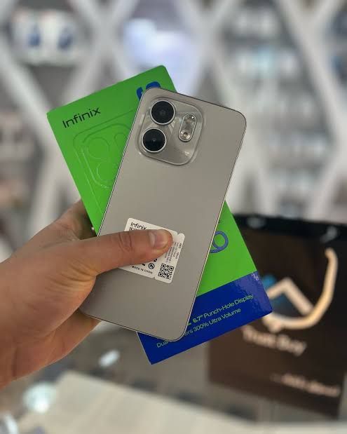 Infinix smart 9  8_128 Yengi ochilmagan