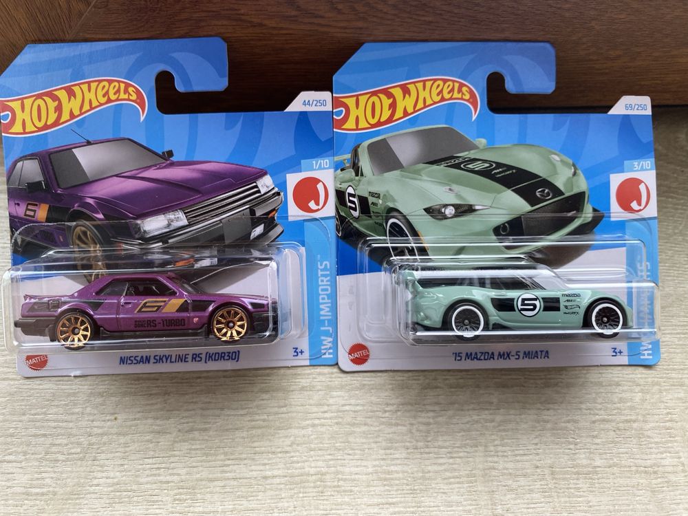 Hot Wheels Skyline RS (KDR30), Mazda ‘15 MX-5 Miata