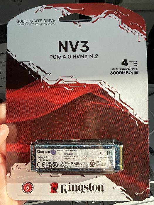 SSD Kingston 4TB in garantie, sigilat, PCIe 4.0 NVME