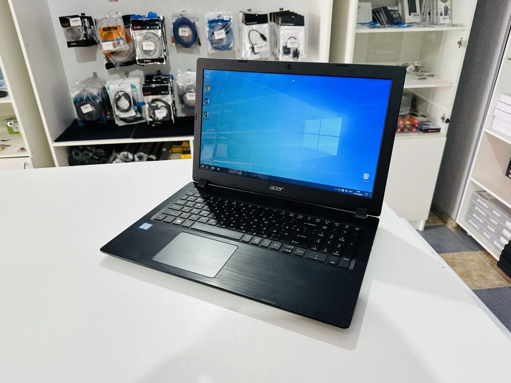 Рассрочка!Acer Aspire 3 - Core i3-7020U/8Gb/SSD 128Gb/HD Graphics