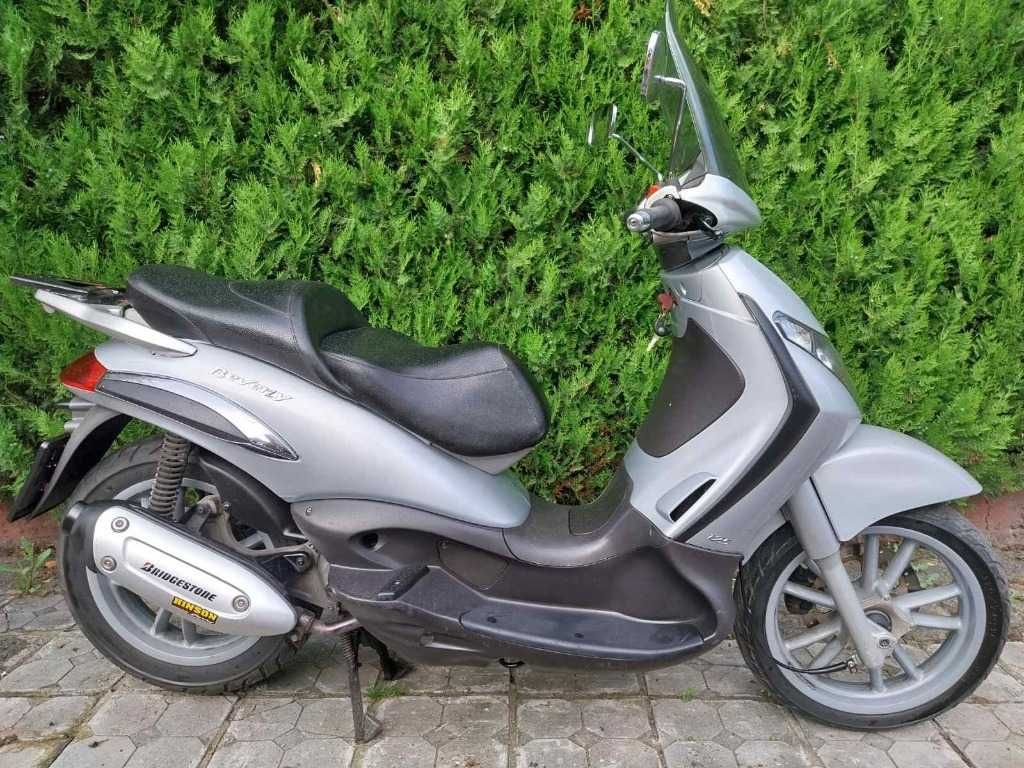 Piaggio Beverly 125