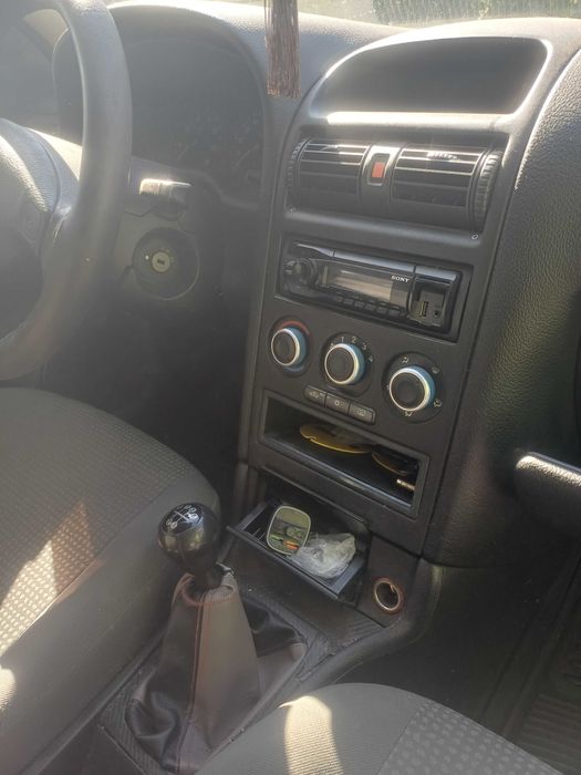 Autoturism opel astra g