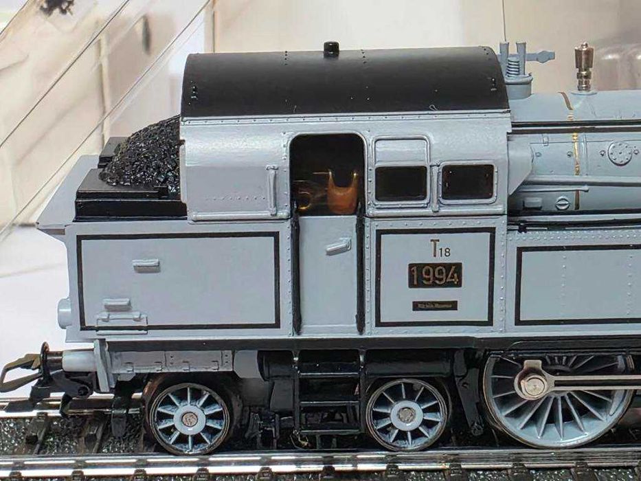 locomotiva cu aburi prusaca Marklin T 18 - editie de muzeu