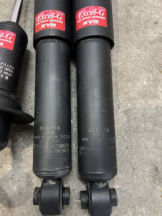 Амортисьори за Нисан Патфайндър R51