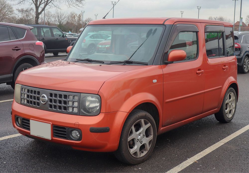 Генератор Nissan CUBE 1.4 Генератор Ниссан куб 23100AX001