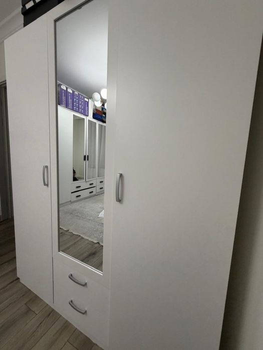 Шифоньер белый бу