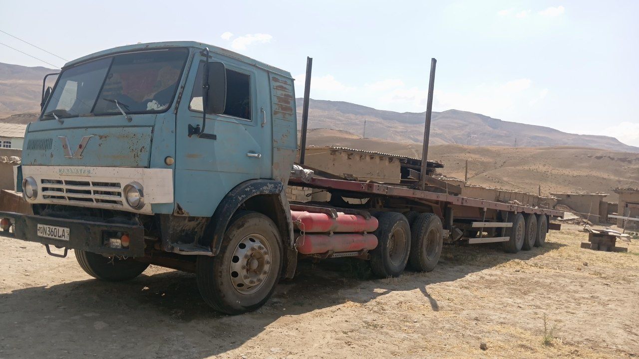 Kamaz tigach kamplekt sotladi