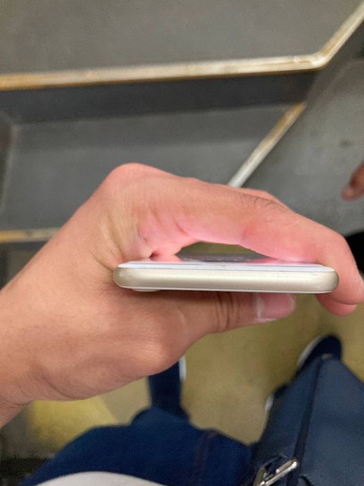 Phone 7 karobka dakment bor