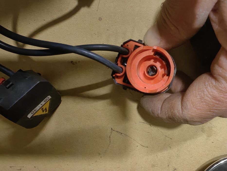 Запалки за Ксенон AL  D2S/ D2R запалка голф 4 vag ауди и др