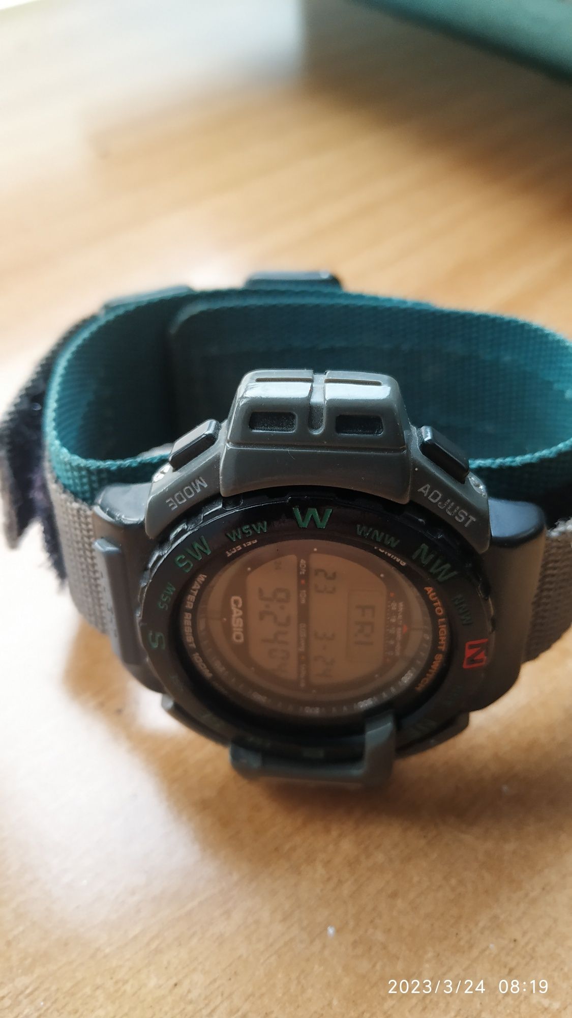 CASIO Pro Trek PRT-40