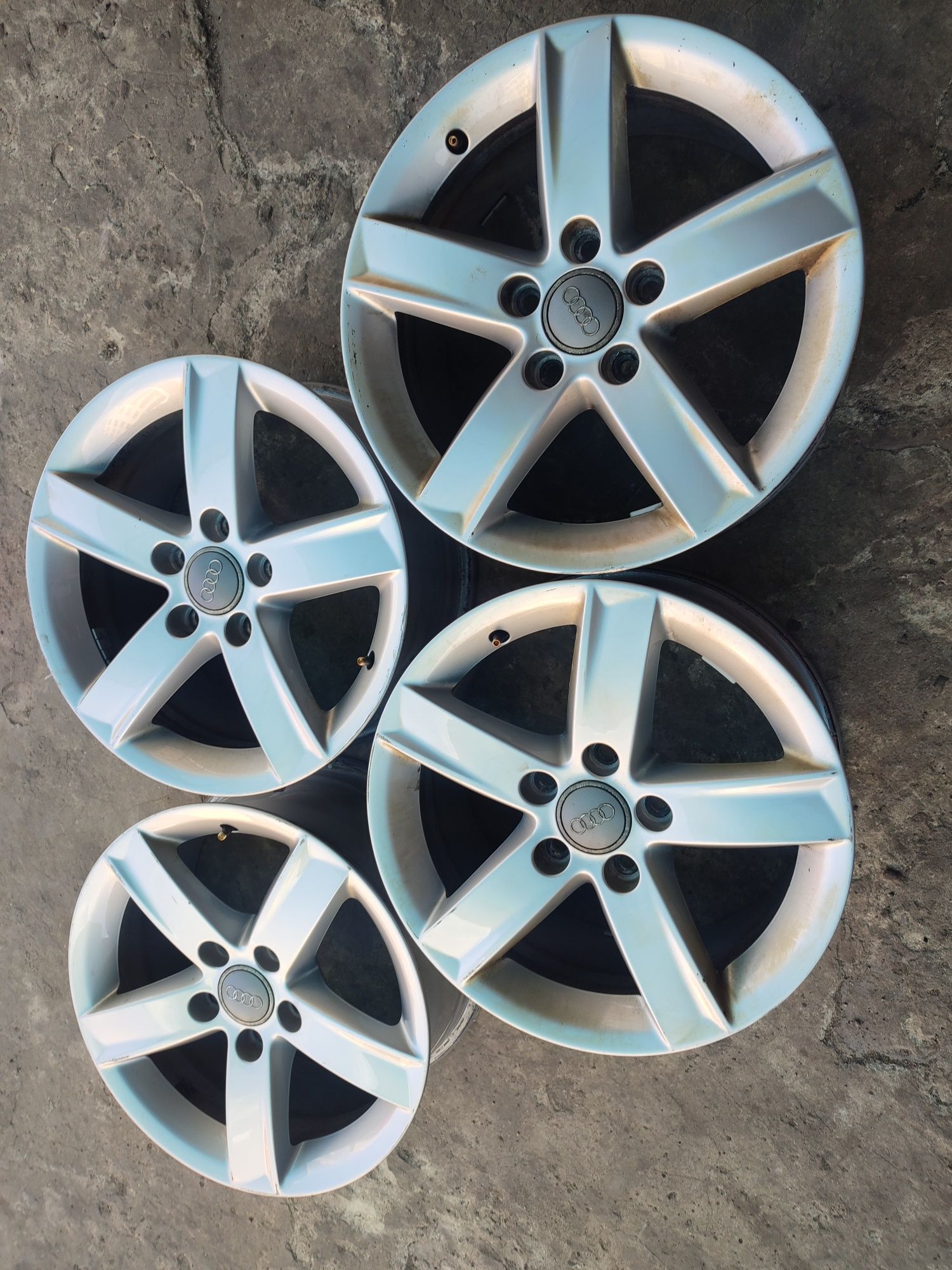 16" оригинални алуминиеви джанти за Audi A4,A3/Vw.