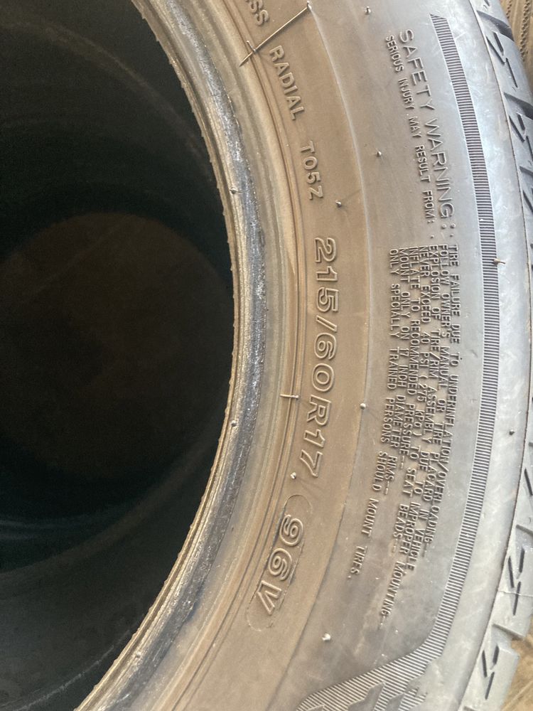 Летни гуми 215/60/17 Bridgestone