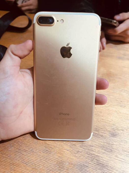 IPhone 7 Plus норм состояние