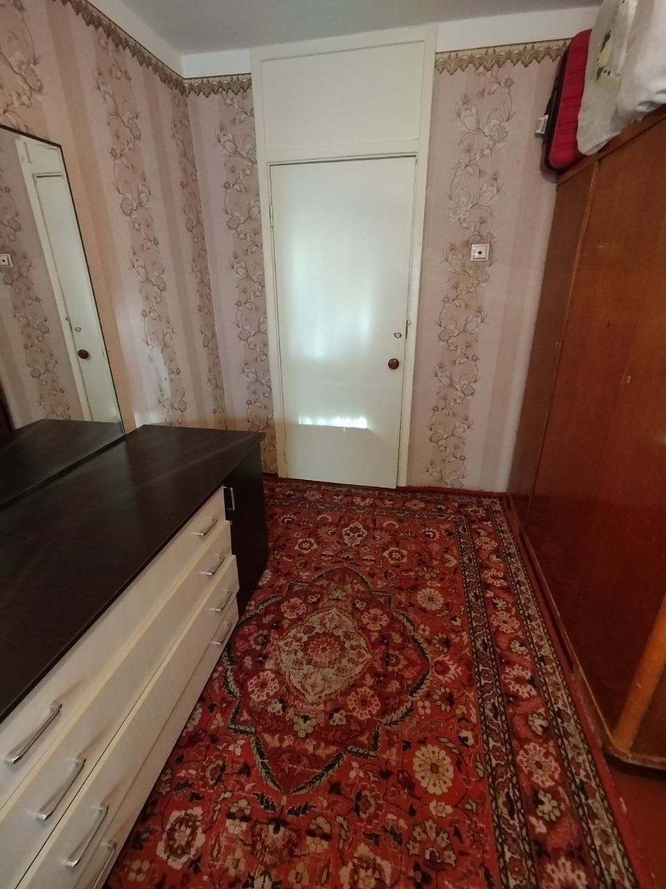 СРОЧНО!!! Продается Чилонзор-15 КВ 4/3/5 Балкон 2/6 Ор: Жуковский