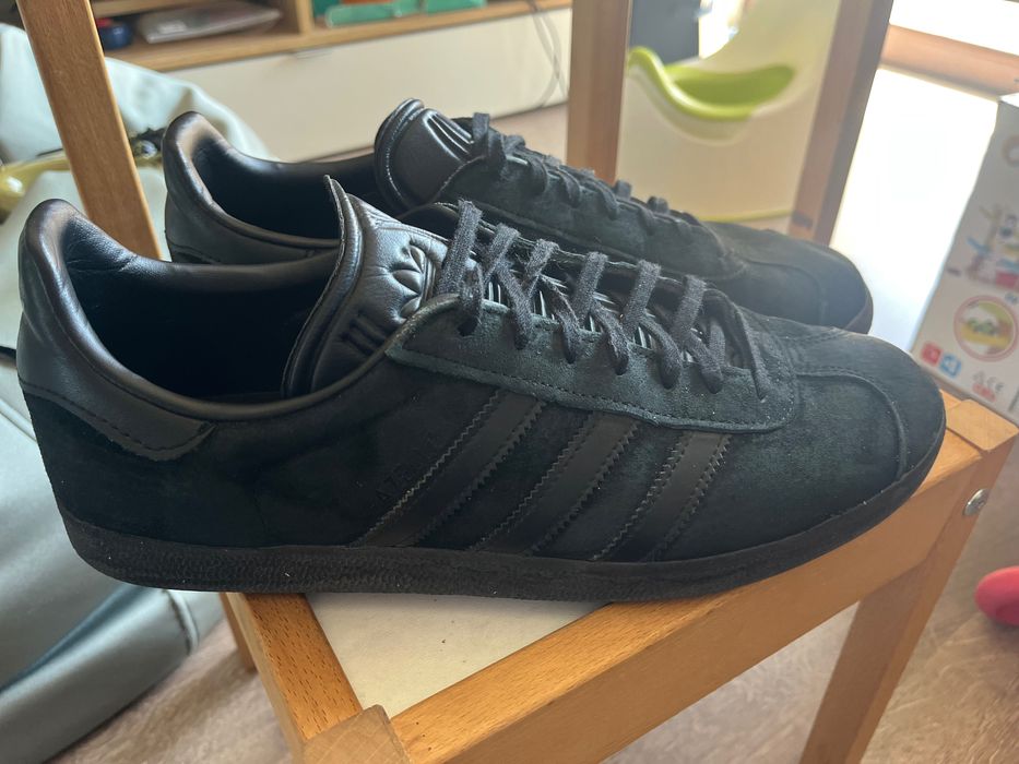 Adidas Gazelle triple black 44 2/3 мъжки
