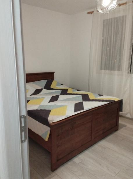 Дава се под наем Двустаен апартамент в София, Люлин - център - 63 кв.м за 560.49 € - Снимка #3