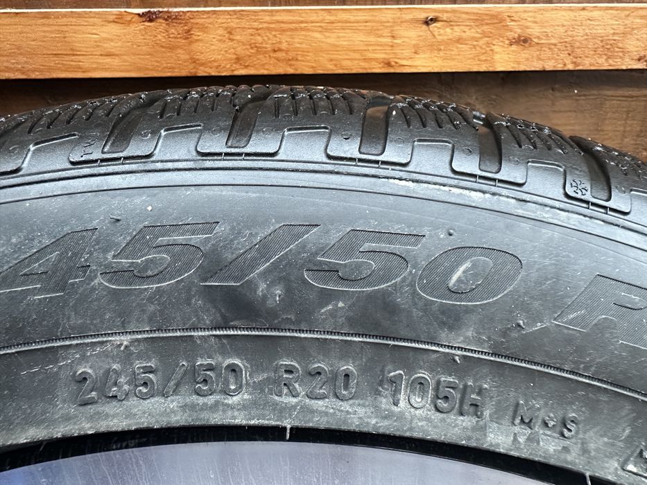 Cauciucuri iarna anvelope iarna Pirelli 245 50 20 impecabile