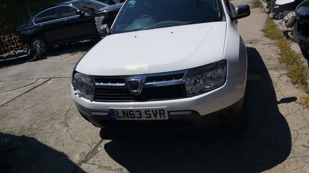 Dezmembrez Dacia Duster 1,6 16V 2013 euro 5