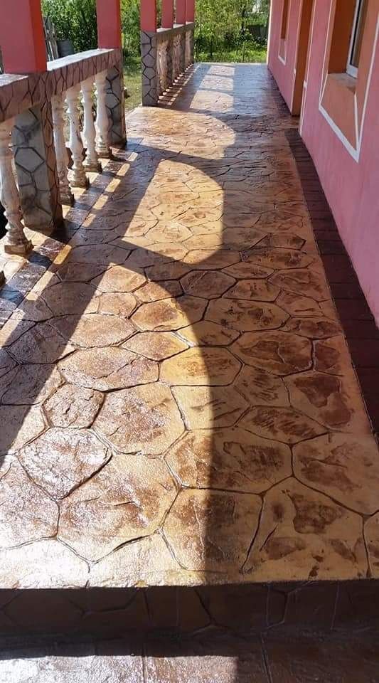Tencuiala gresie parchet beton elicopterizat amprentat  pavele piatra