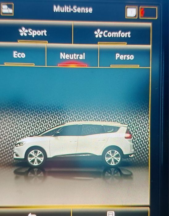 Vând Renault Grand Scenic IV