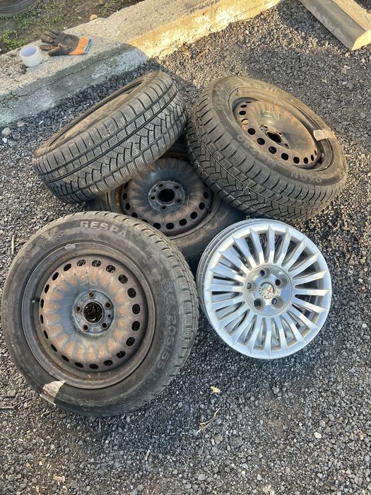 Jante alfa romeo 5x110 cauciucuri iarna 205 55 16 dot 2022