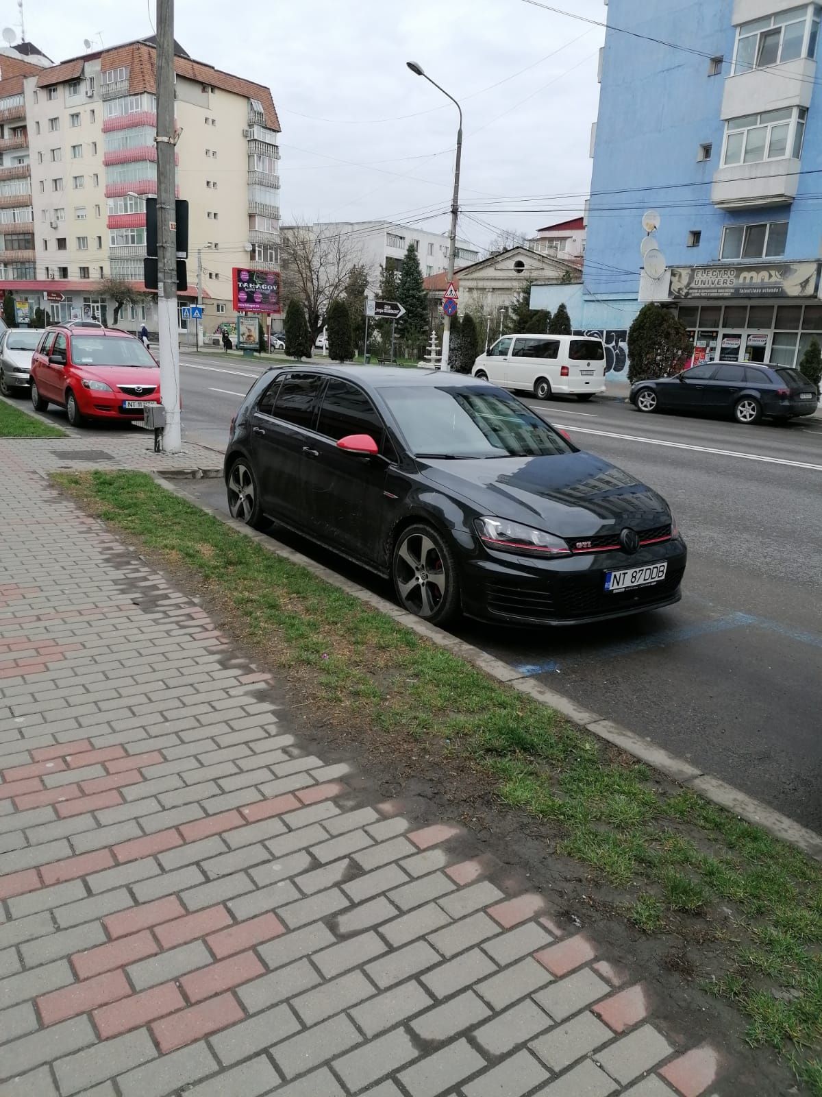 VW Golf 7 GTI Performance