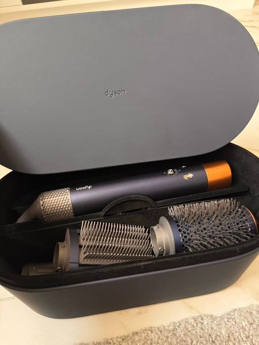 Perie dyson folosita putin