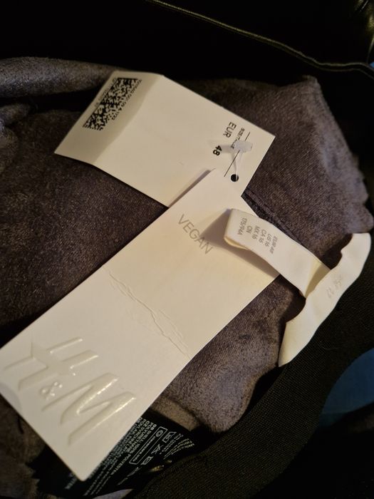 Pantaloni imitatie piele H&M