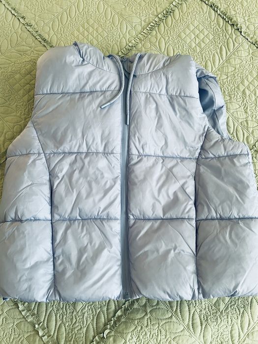 Къс женски елек