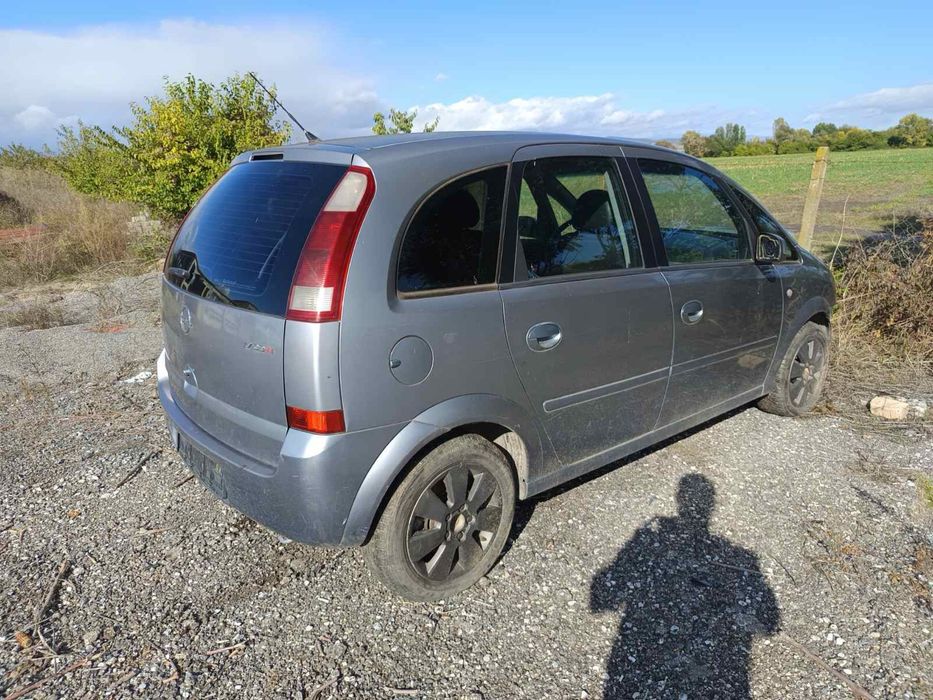 Опел мерива 1,7 на части