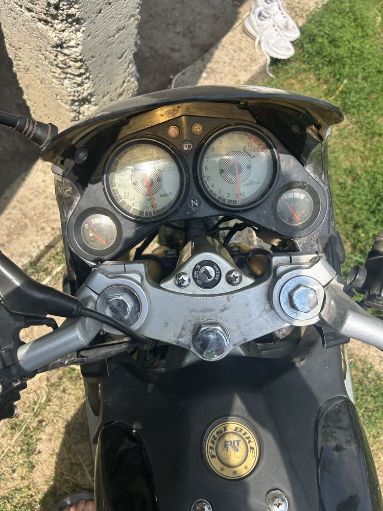 Vand motocicleta 150cc