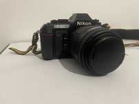 Kit Nikon F-501 cu acte originale West Germany - 2 obiective + blitz