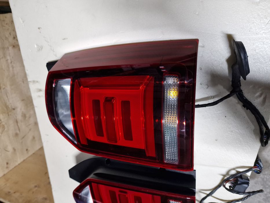 Lampa tripla stop spate led vw t6 transporter caravelle multivan