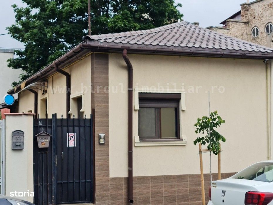 Casă Complet Renovată – Compartimentată în 3 Garsoniere Independente