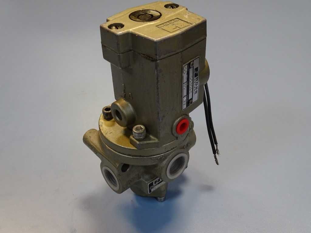 Пневматичен разпределител за преси ROSS J2773A4011 control valve 100V