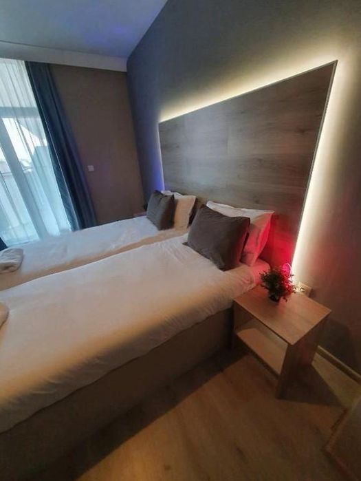 Дава се под наем Тристаен апартамент в София, Витоша - 82 кв.м за 650 € - Снимка #3